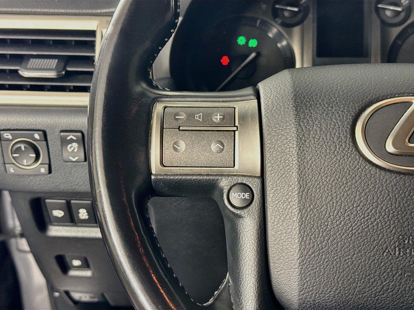 Used 2019 Nebula Gray Pearl Lexus GX 460 Premium image 18