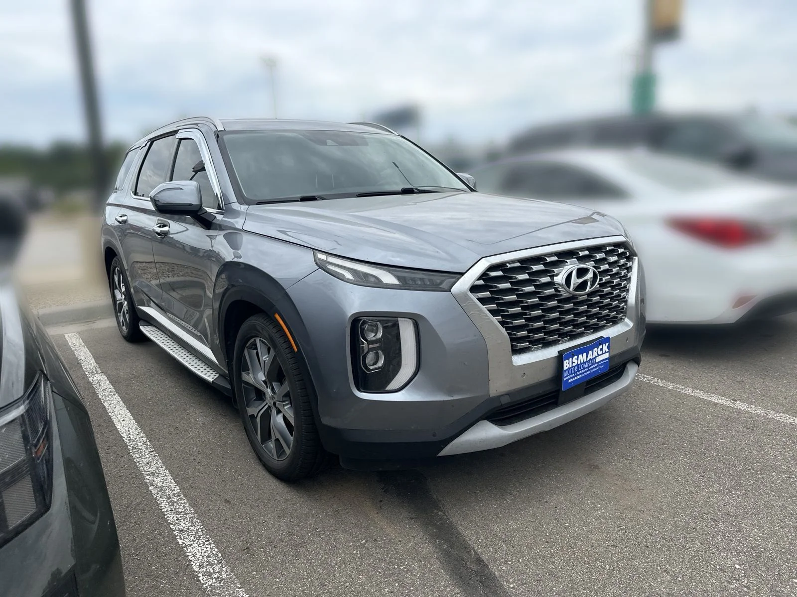 Used 2020 Silver Hyundai SEL image 2