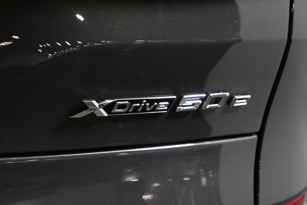 New 2026 Gray Metallic BMW xDrive50e image 39