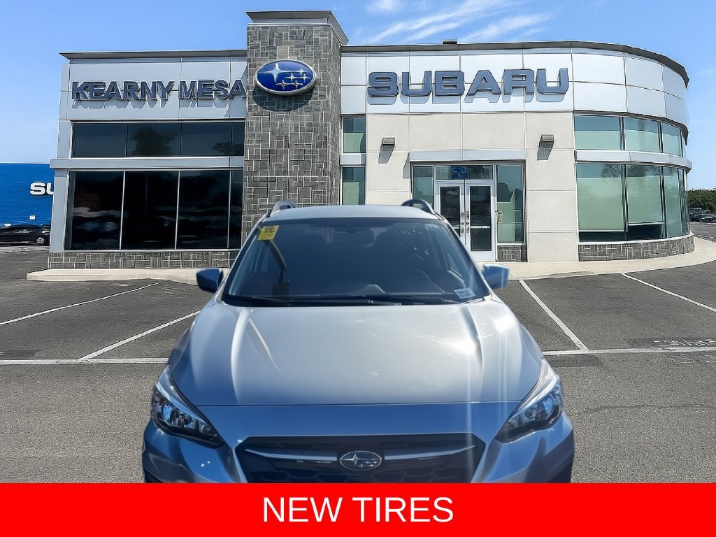Used 2018 Silver Subaru 2.0i Premium image 2