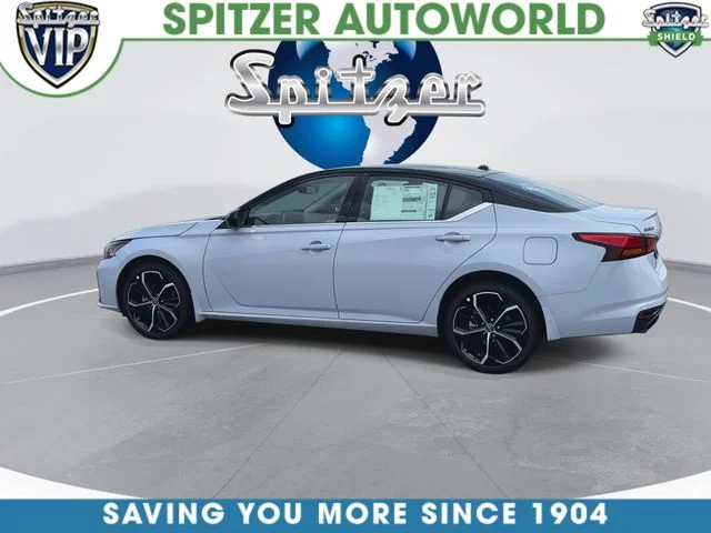 New 2026 Gray Sky Pearl / Super Black Two-tone Nissan SR image 7