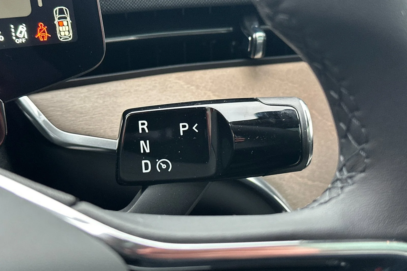 2025 Volvo EX90 Ultra - Photo 20