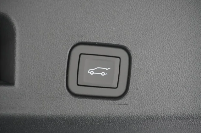 2026 Chevrolet Traverse LT - Photo 9