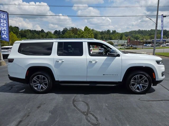Used 2025 White Jeep Series II image 9