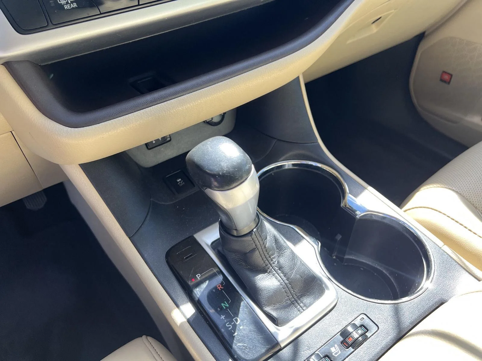 2015 Toyota Highlander Limited - Photo 25