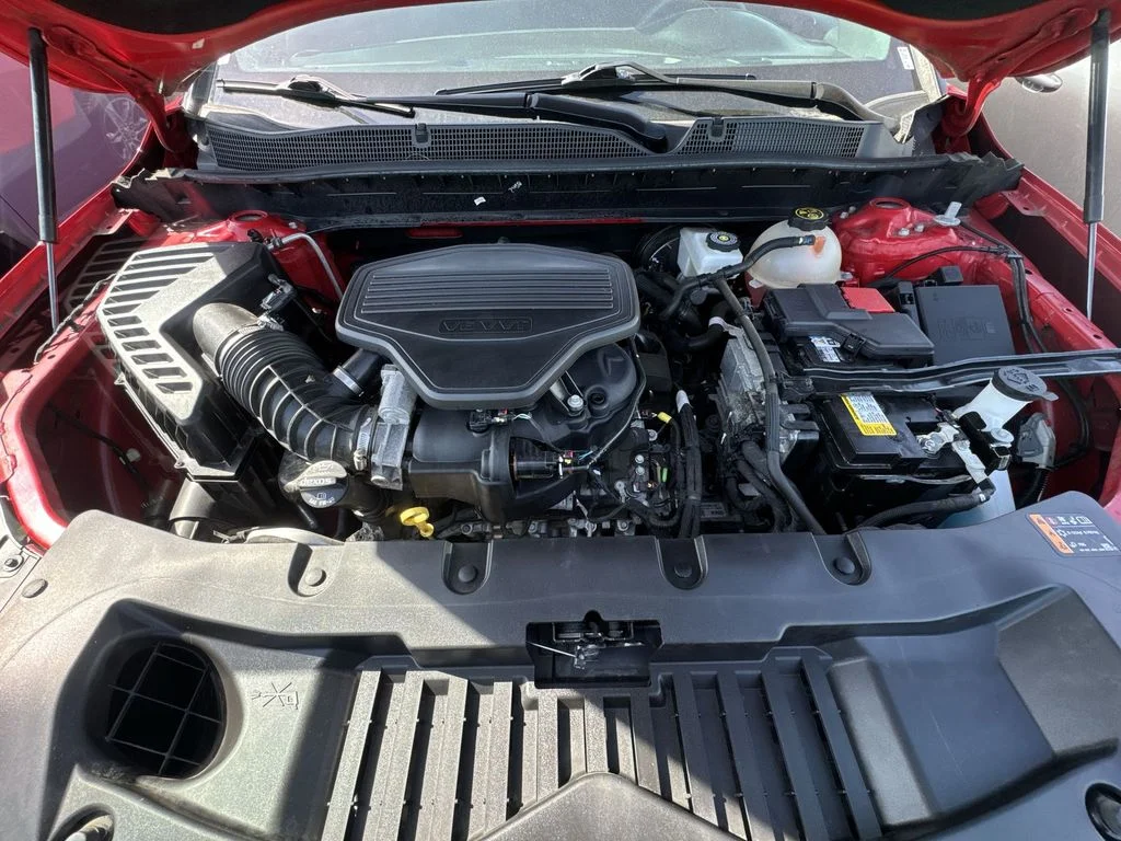 Used 2021 Red Chevrolet LT image 25