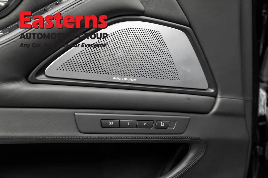 Used 2015 Black BMW Base image 15
