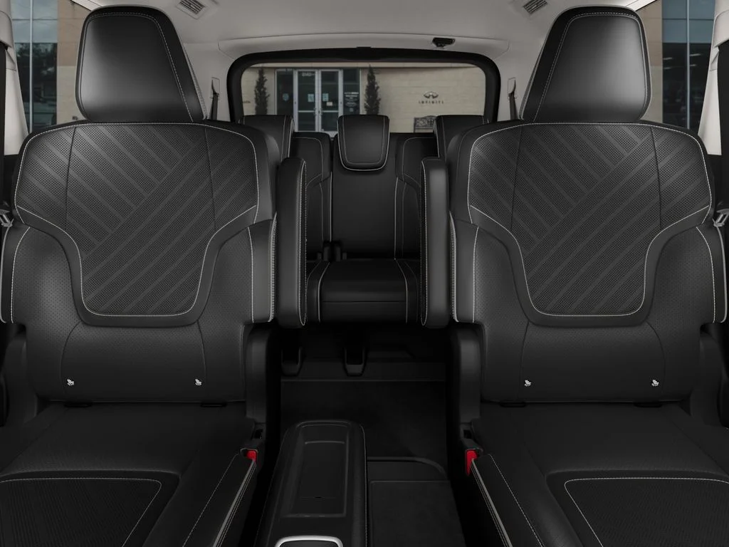 New 2026 Black INFINITI LUXE image 8