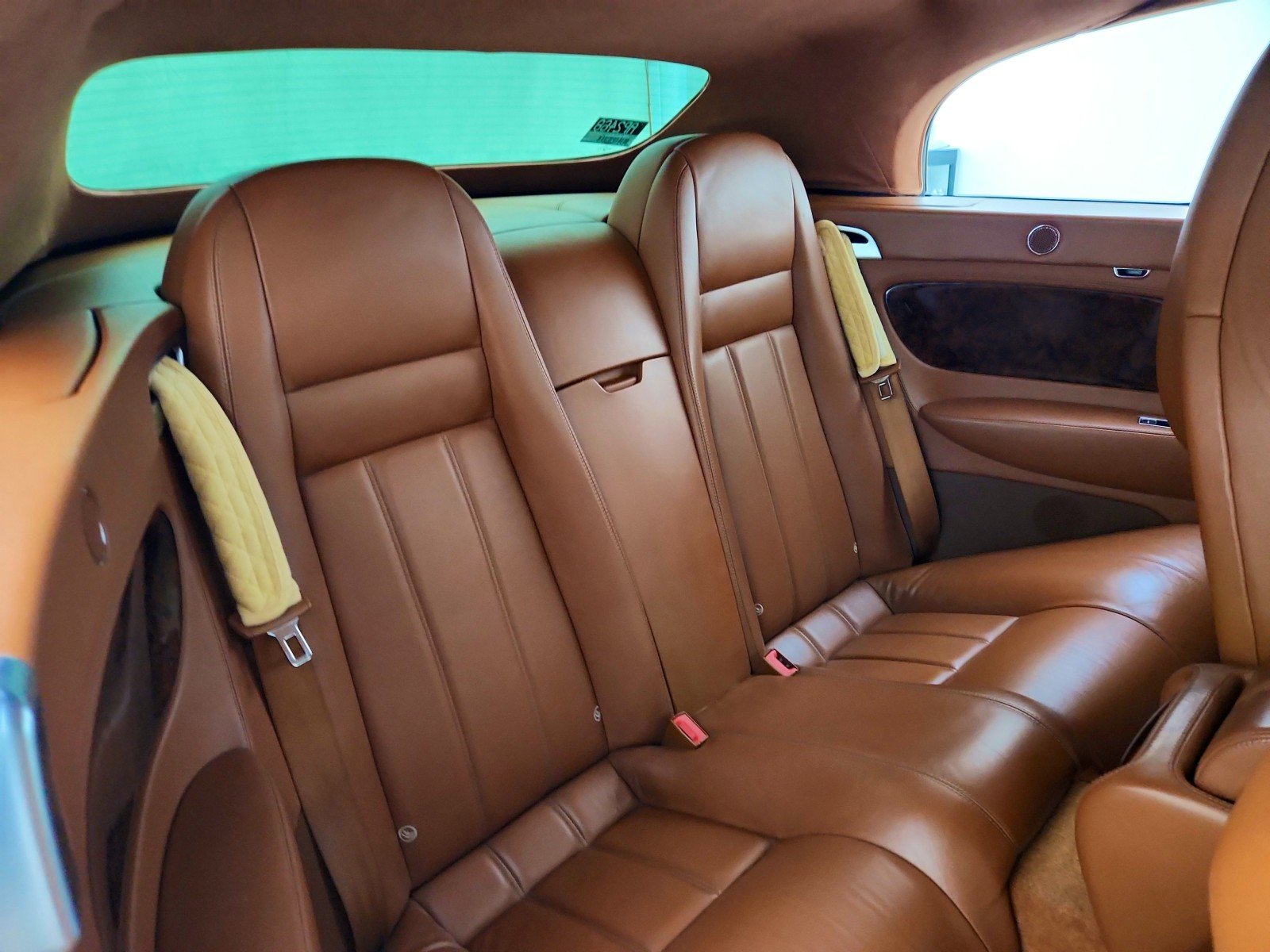 Used 2008 GLACIER WHITE Bentley  image 26