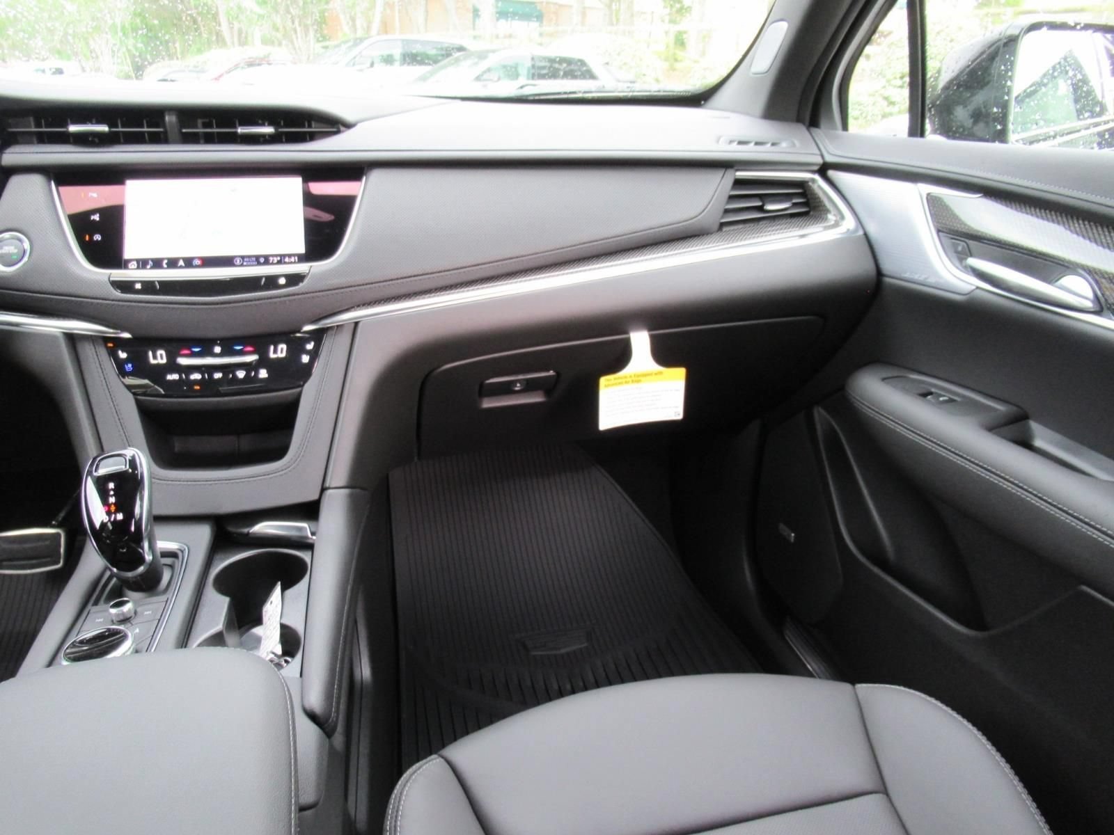 2026 Cadillac XT5 Sport - Photo 13