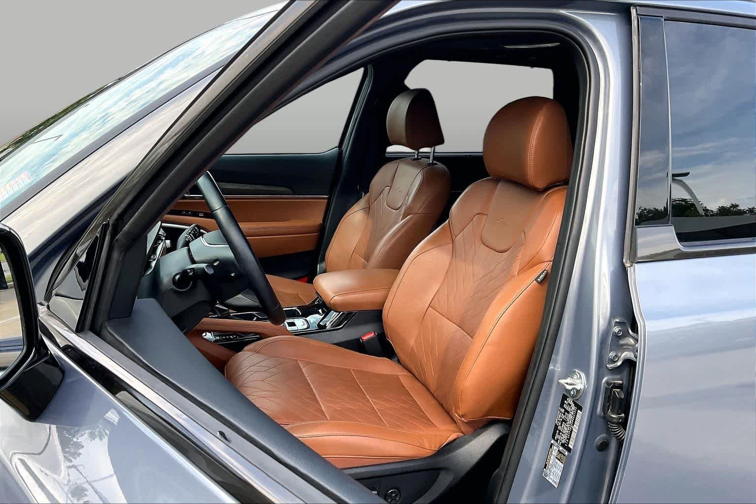 Used 2024 Everlasting Silver Kia SX X-Pro image 8