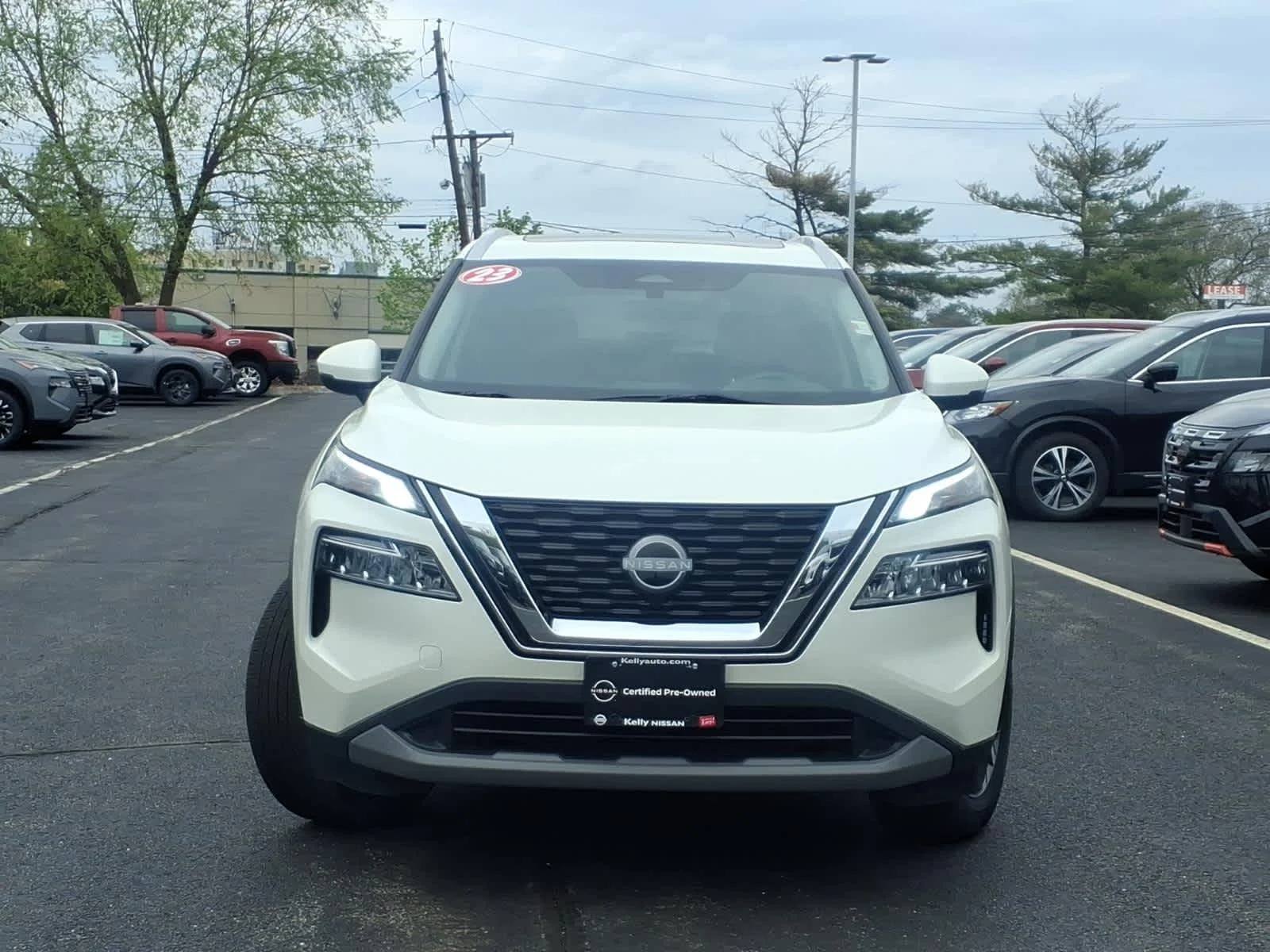 Certified Used 2023 Pearl White Tricoat Nissan SV image 2