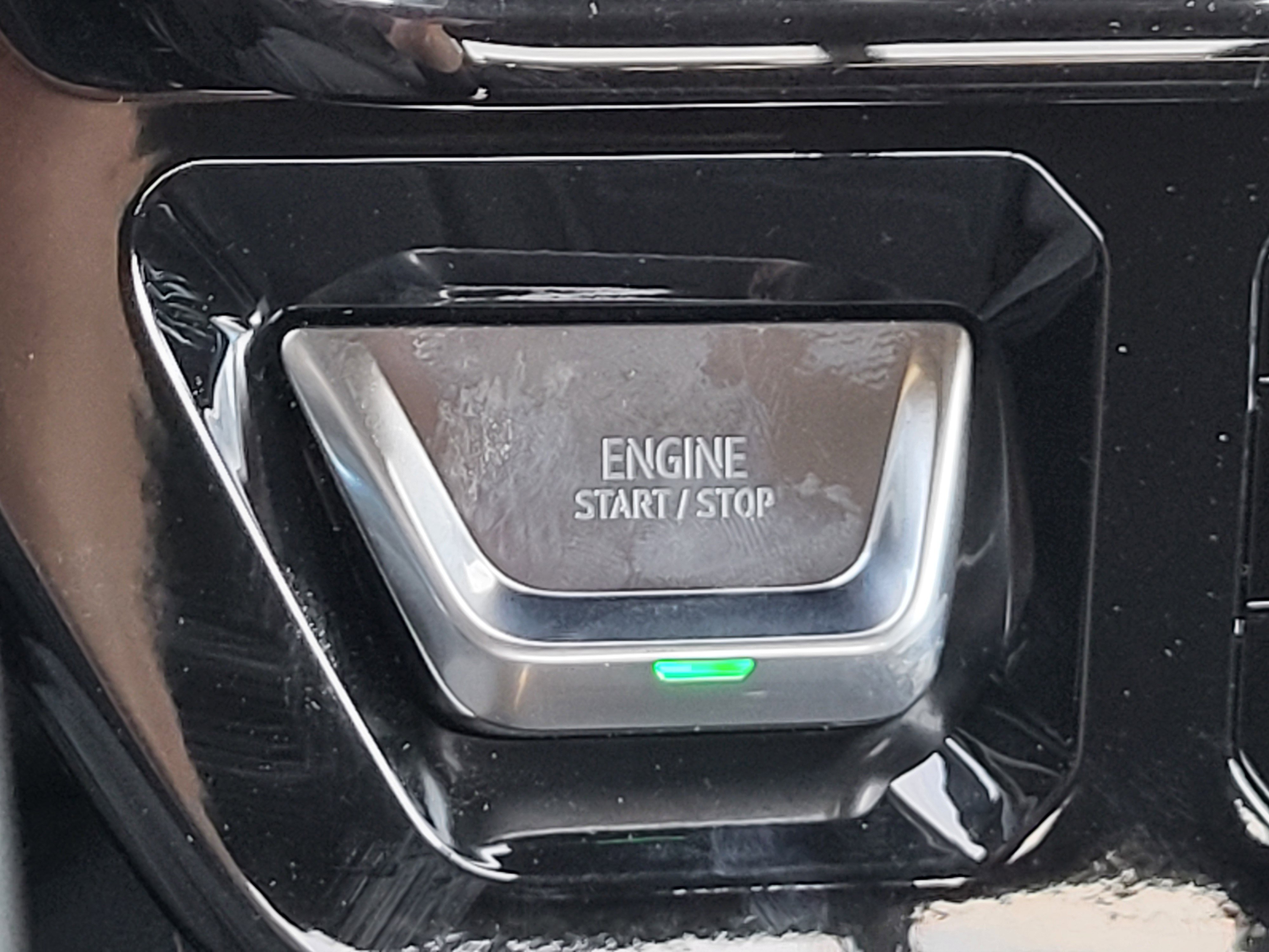 New 2026 Summit White GMC AT4 image 18