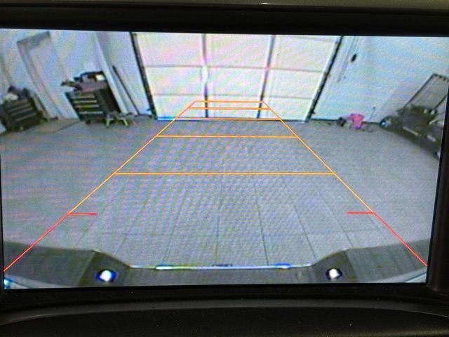 Used 2015 Silver Chevrolet LT image 21