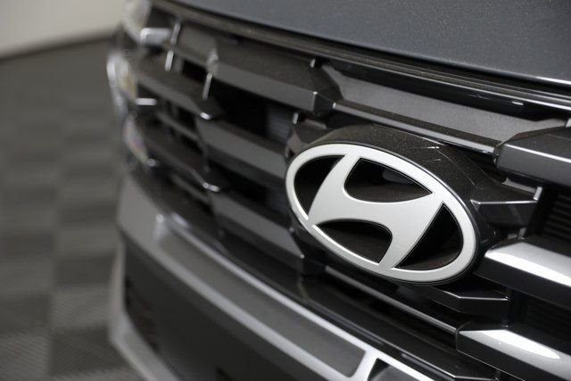 Used 2026 Gray Hyundai SEL Premium image 26