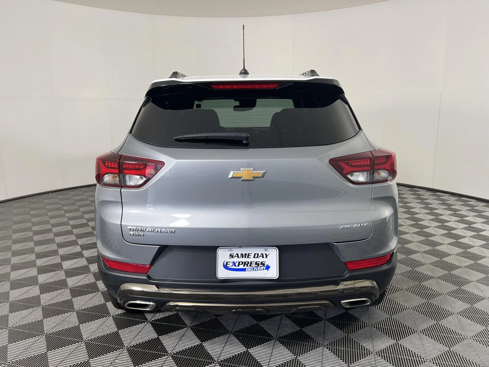 Used 2023 Sterling Gray Metallic Chevrolet ACTIV image 28