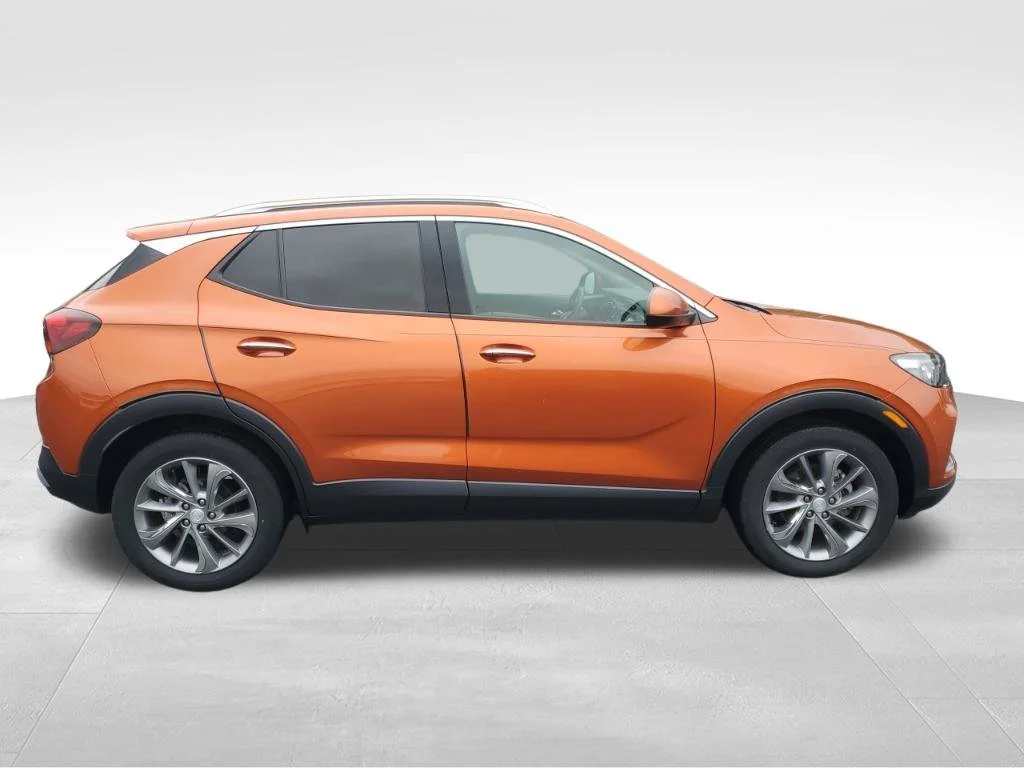 Used 2023 Orange Buick Essence image 6