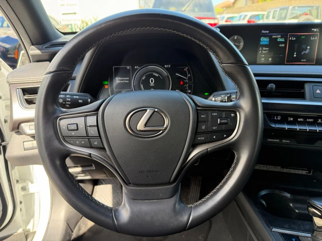 Used 2022 White Lexus 250h Base image 20