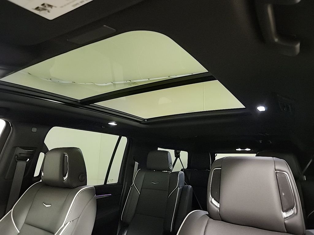Used 2025 White Cadillac Premium image 14
