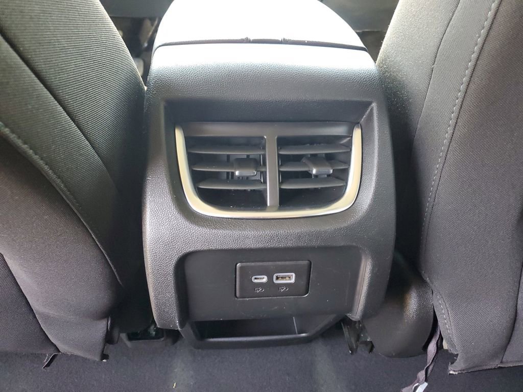 Used 2022 Black Chevrolet 2LT image 12