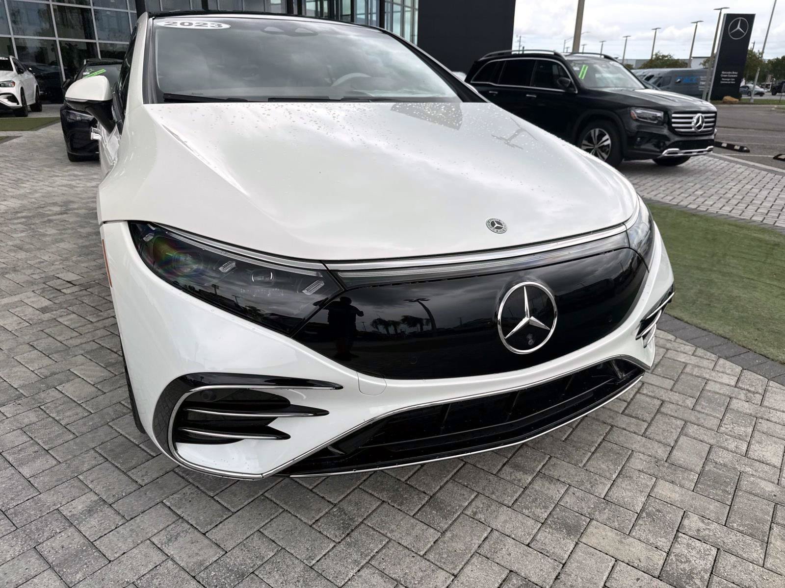 Used 2023 MANUFAKTUR Diamond White Metallic Mercedes-Benz 580 image 8