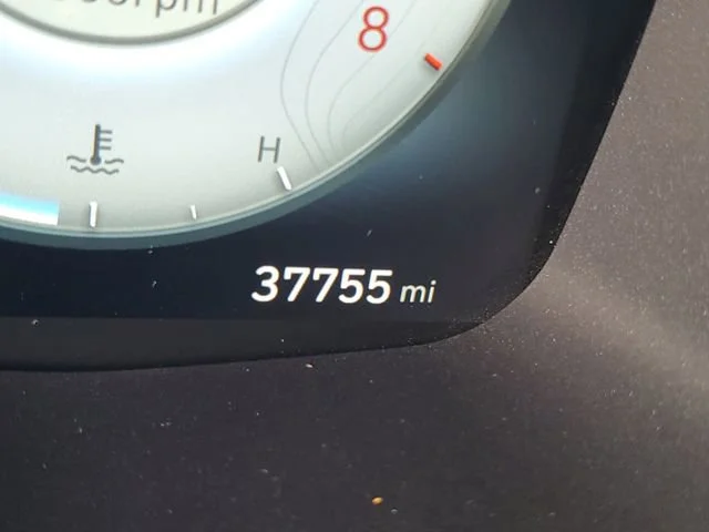Used 2022 Blue Hyundai Calligraphy image 15