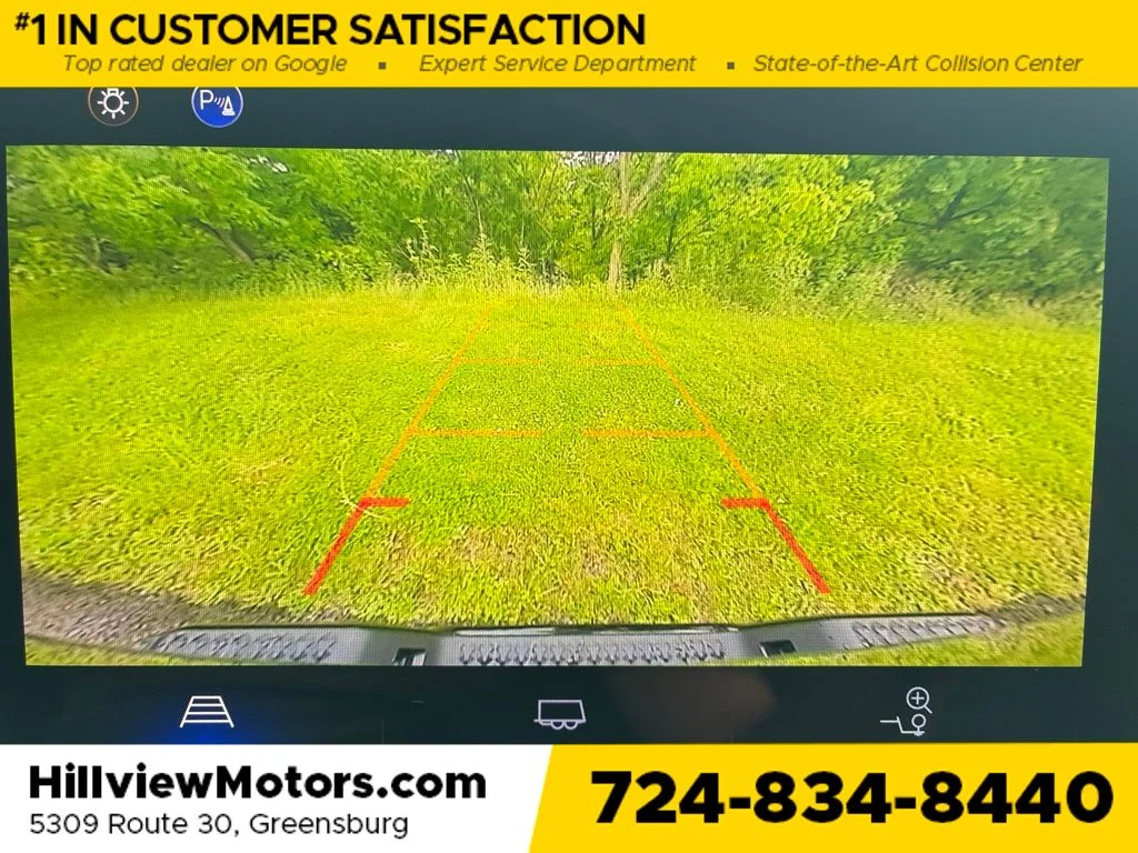 Used 2025 Black Chevrolet Z71 image 31