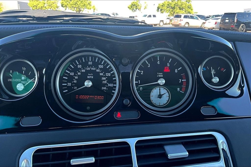 Used 2001 Black BMW Base image 22
