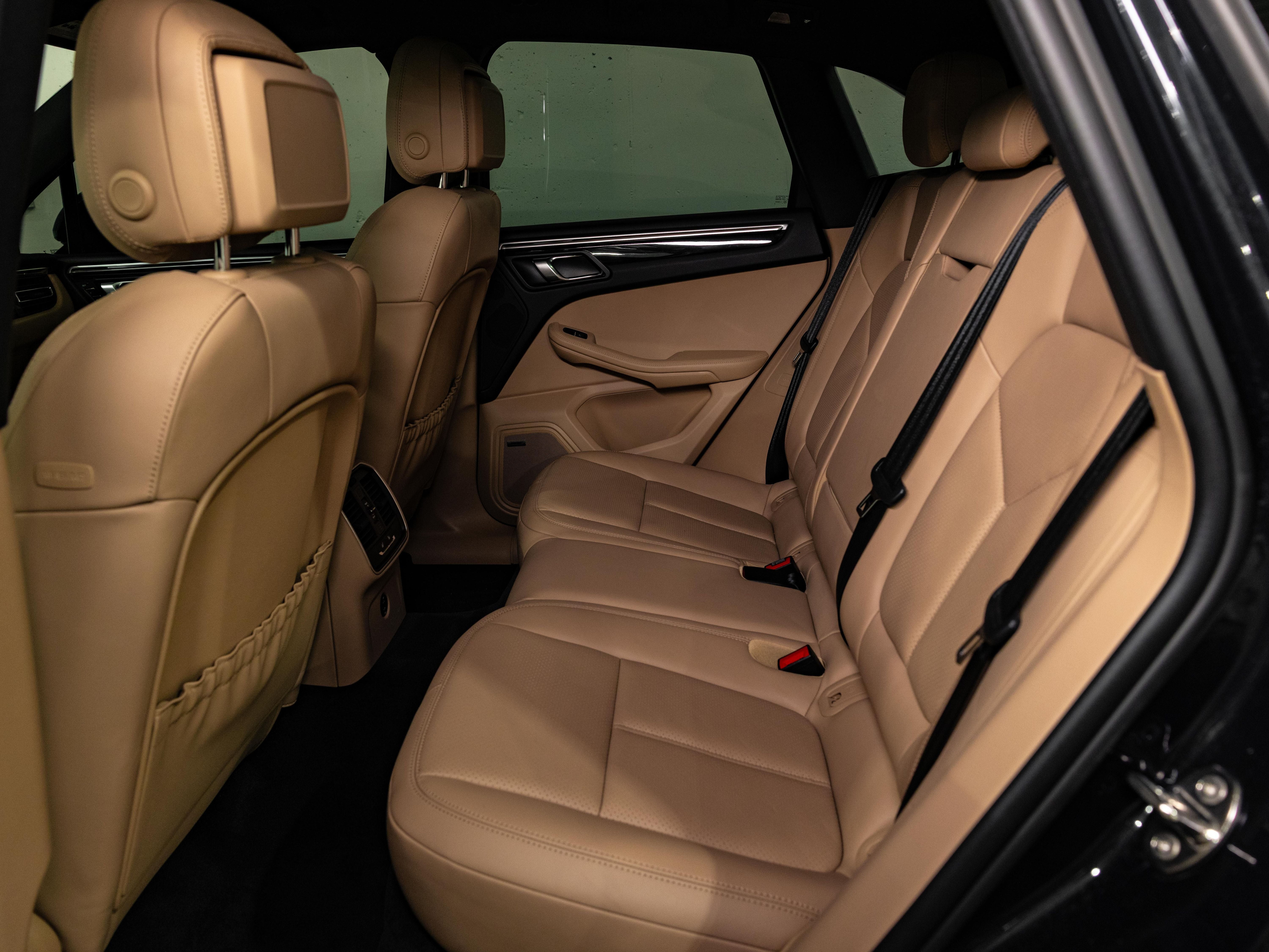 Certified Used 2023 Blue Porsche Base image 17