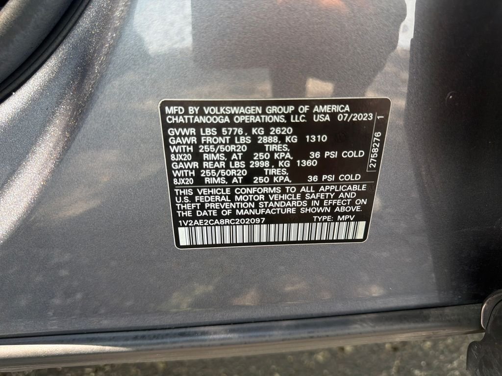 Used 2024 Gray Volkswagen 2.0T SEL R-Line image 35
