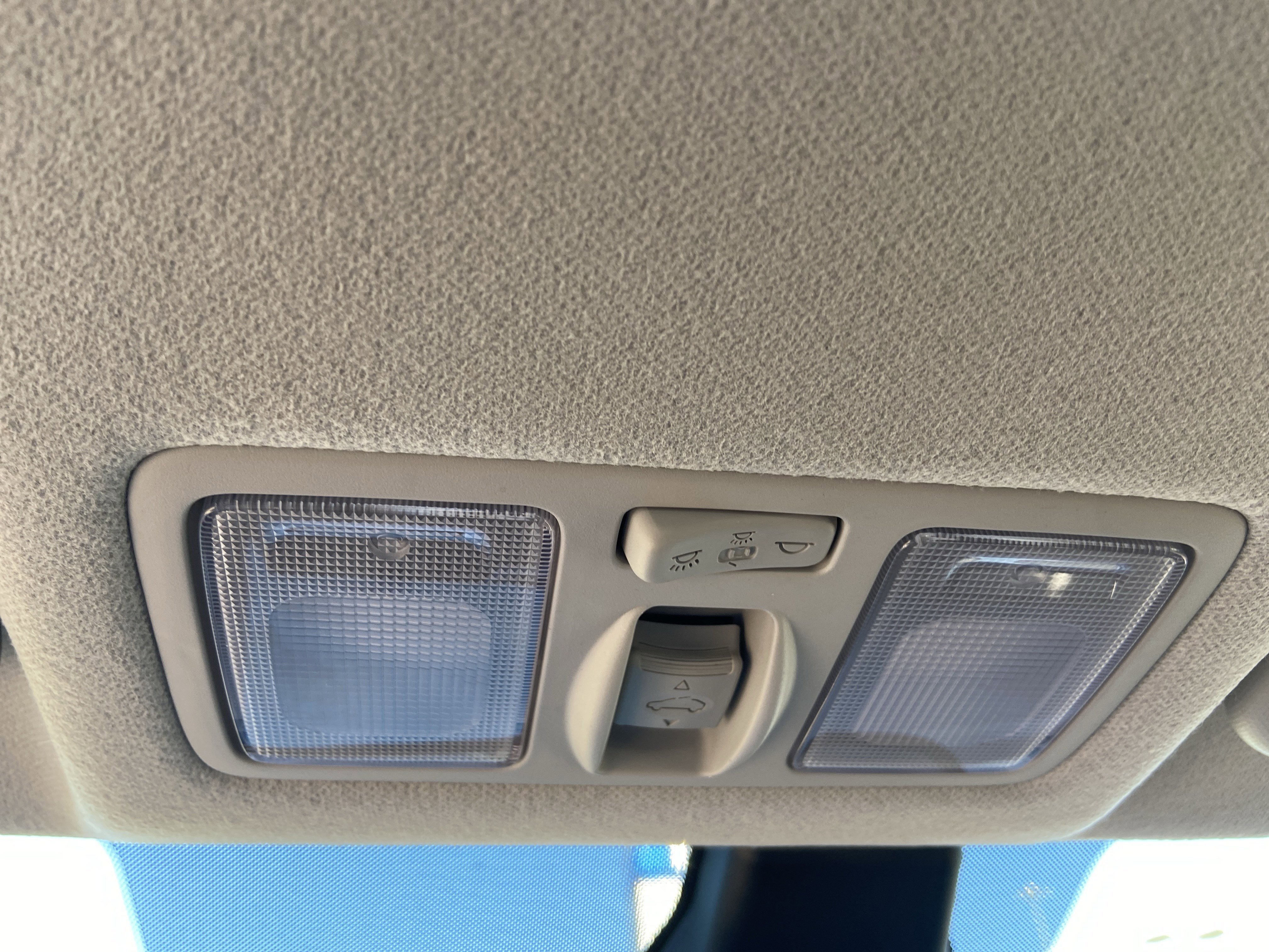 Used 2025 Ultimate Red Hyundai SEL image 44