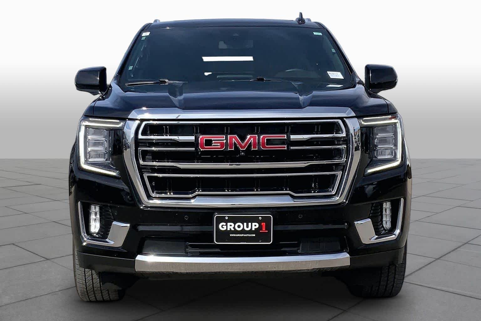 Used 2024 Onyx Black GMC SLT image 4