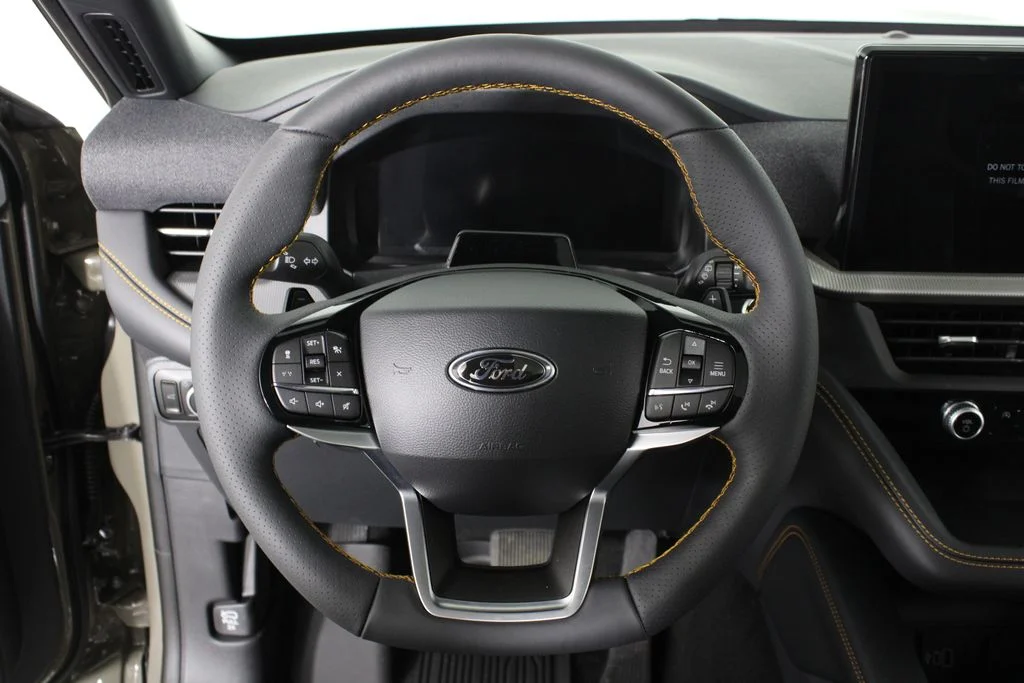 New 2026 Gray Ford Tremor image 25