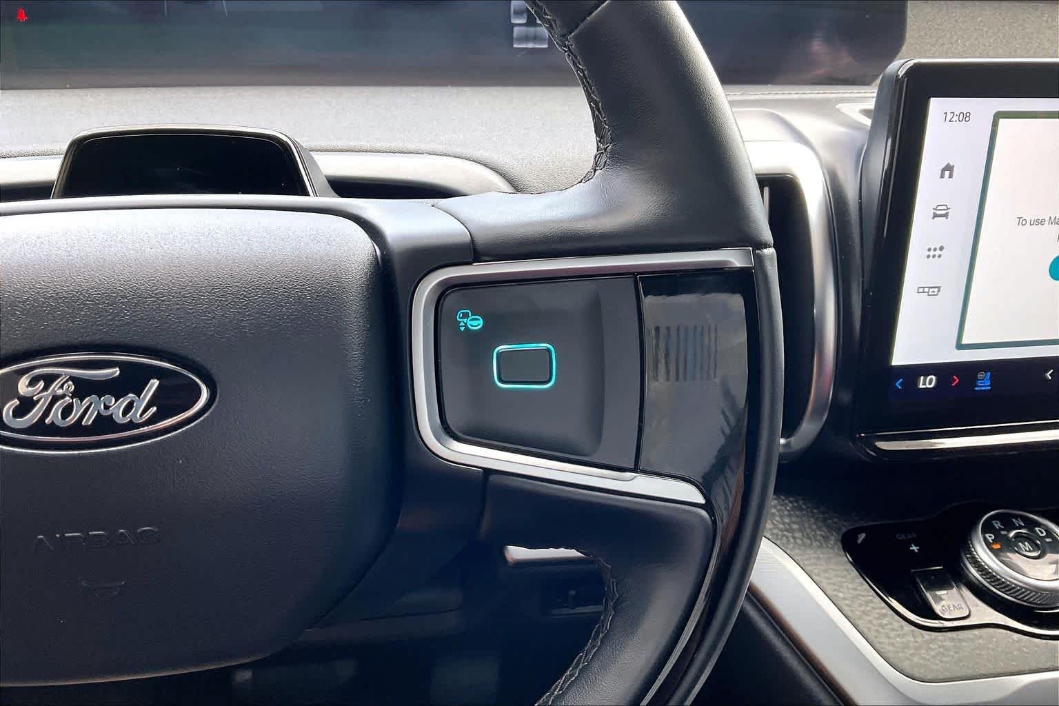 Used 2025 Agate Black Metallic Ford Tremor image 24