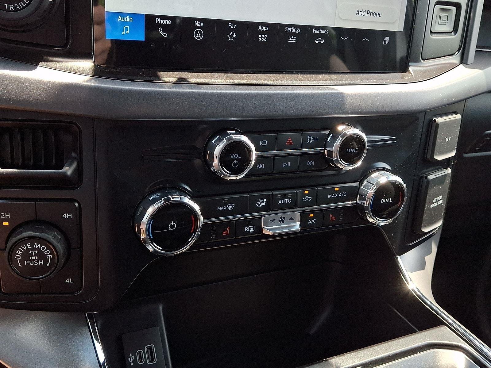 New 2026 Oxford White Ford XLT image 11