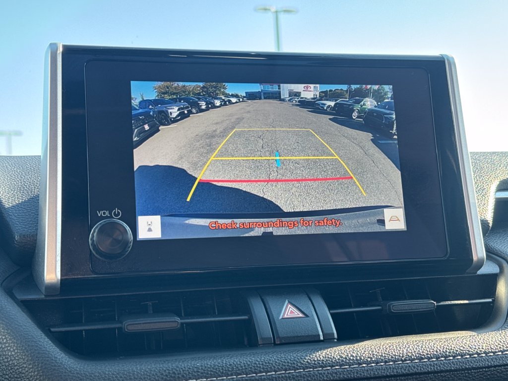 Used 2025 Silver Toyota XLE image 23