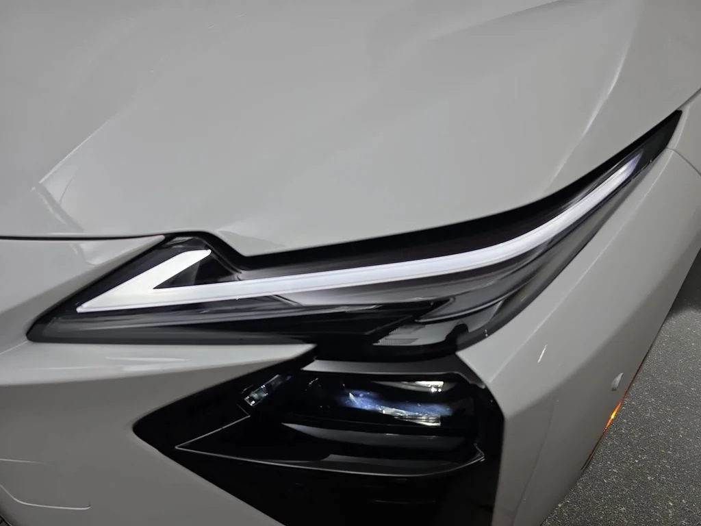 New 2026 Ultra White Lexus PREMIUM PLUS AWD image 29