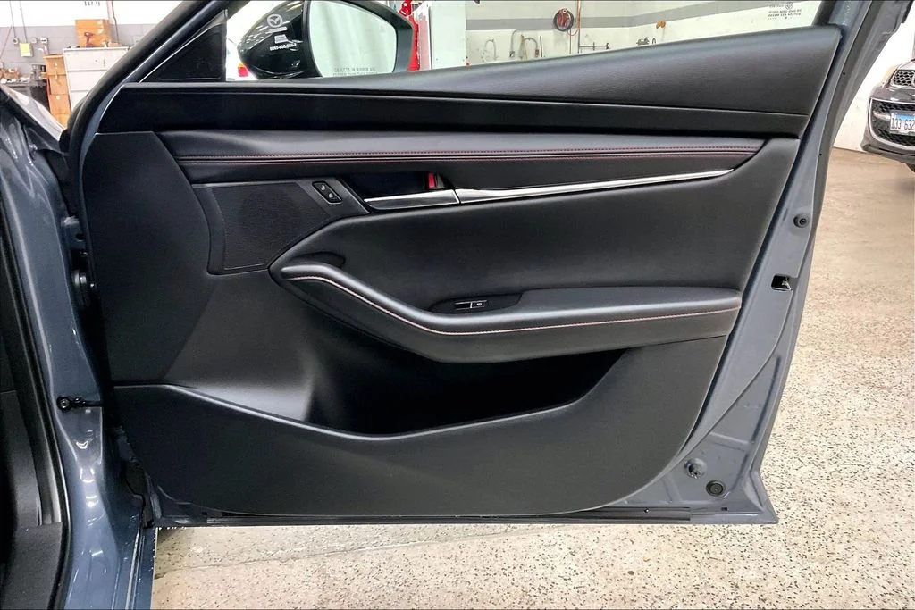 Used 2026 Gray Mazda 2.5 S Carbon Edition image 24