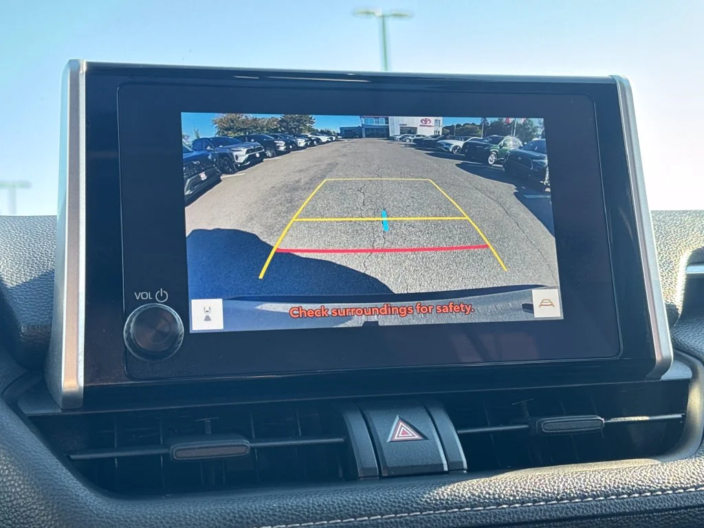 Used 2025 Silver Toyota XLE image 23