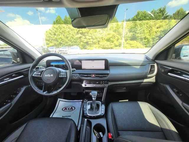 Certified Used 2025 Gray Kia EX image 13
