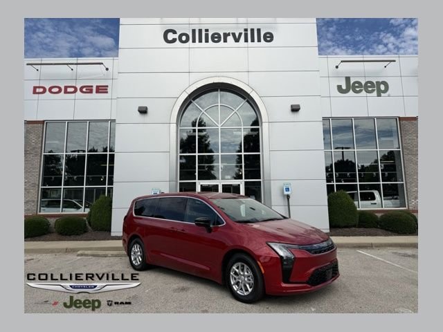 2027 Chrysler Pacifica Select's photo