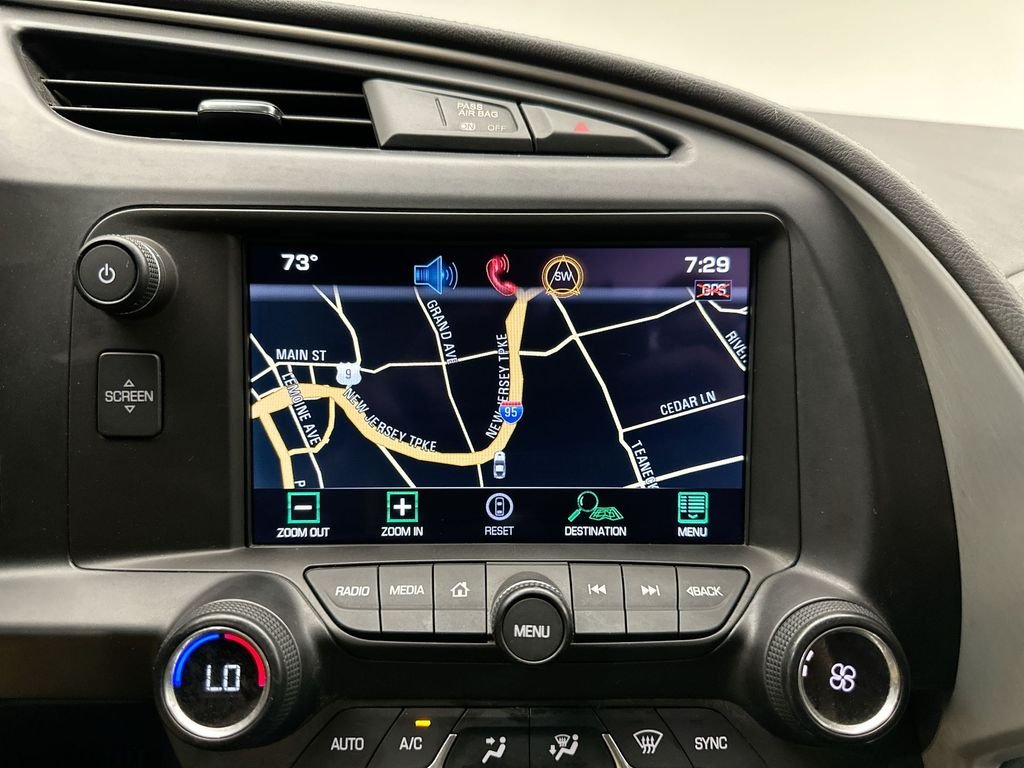 Used 2014 Arctic White Chevrolet Base image 26