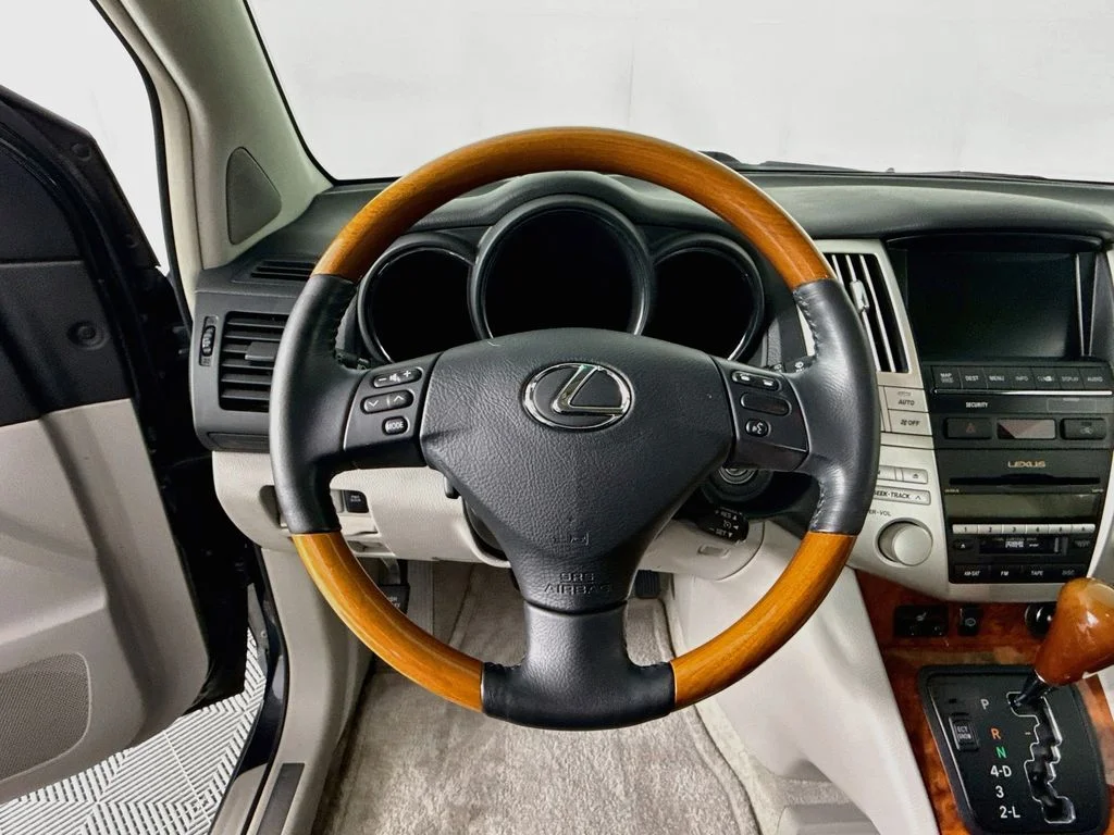Used 2007 Flint Mica Lexus 350 image 12