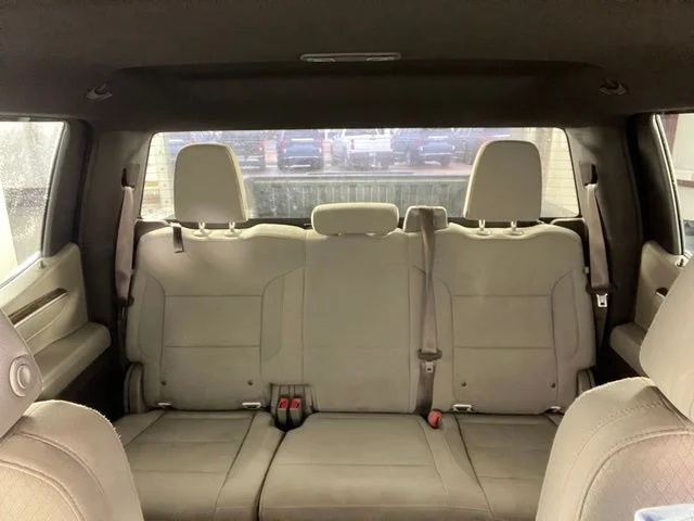 Used 2024 White GMC SLE image 26