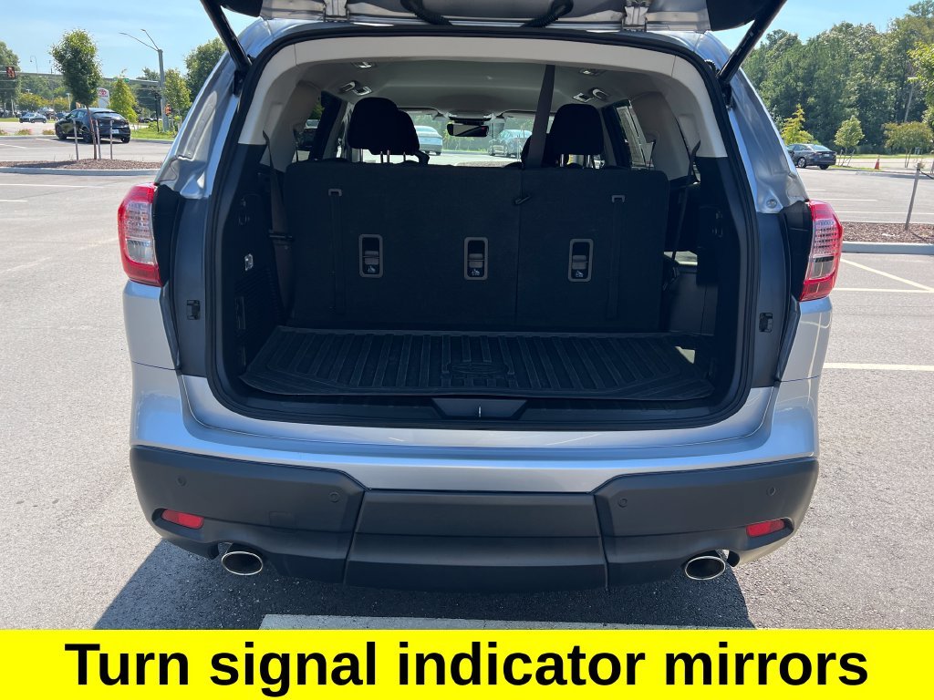 Used 2023 Silver Subaru Premium image 29