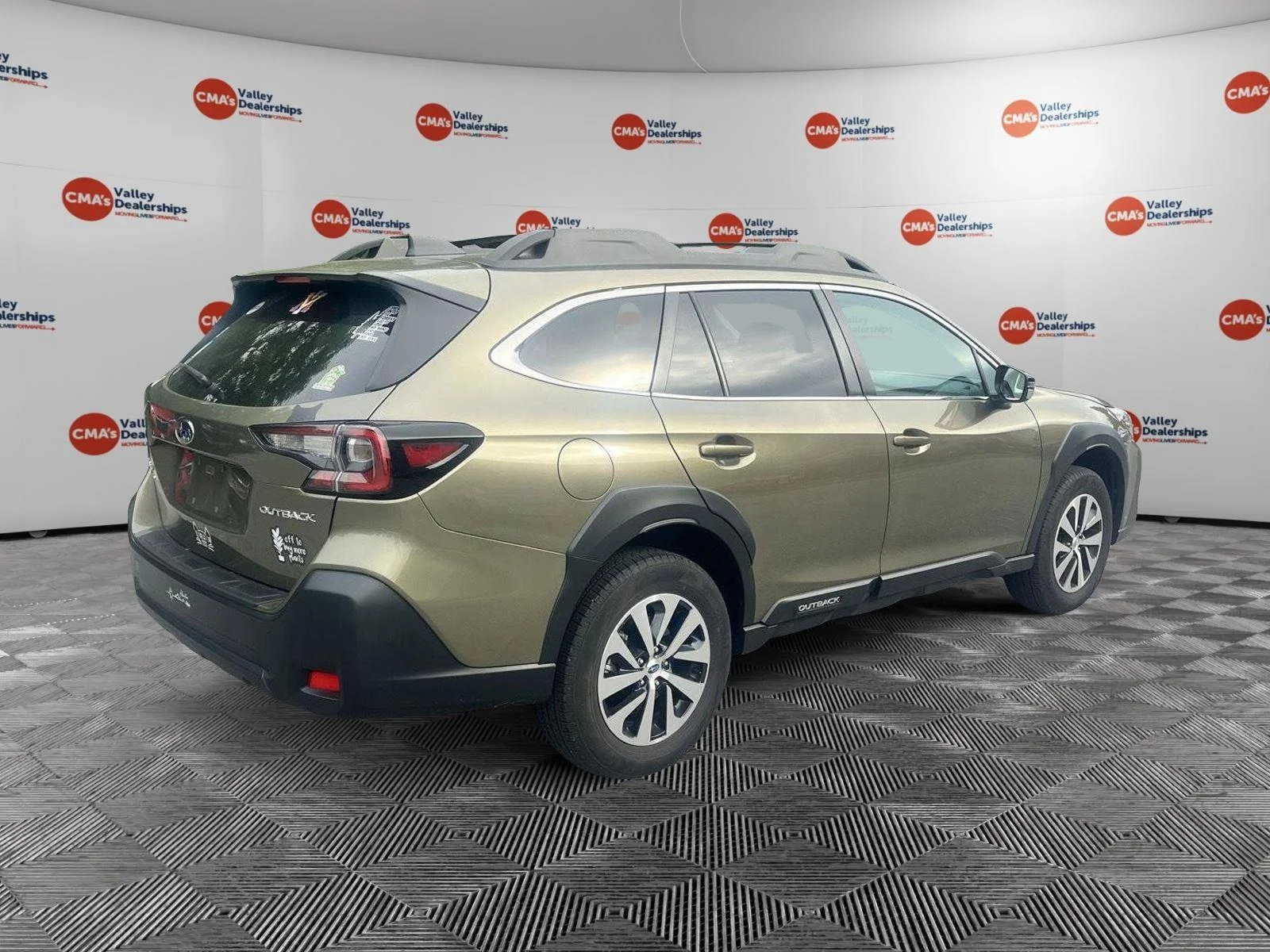 Used 2025 Autumn Green Metallic Subaru Premium image 21