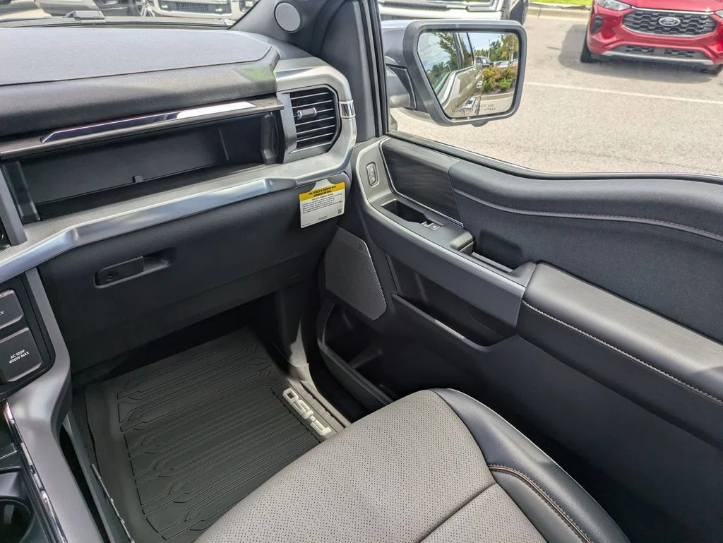 New 2026 Marsh Gray Ford Lariat image 16