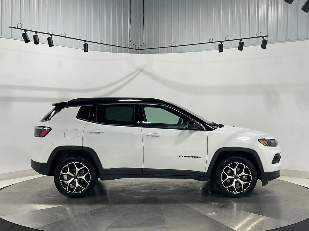 Used 2026 White Jeep Limited image 10