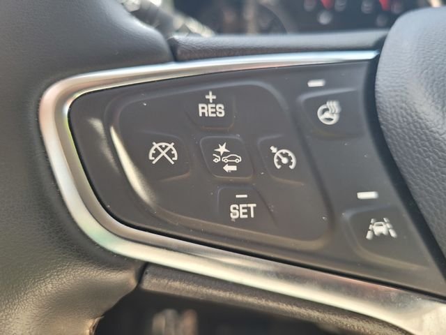 Used 2024 Gray Chevrolet Premier image 28
