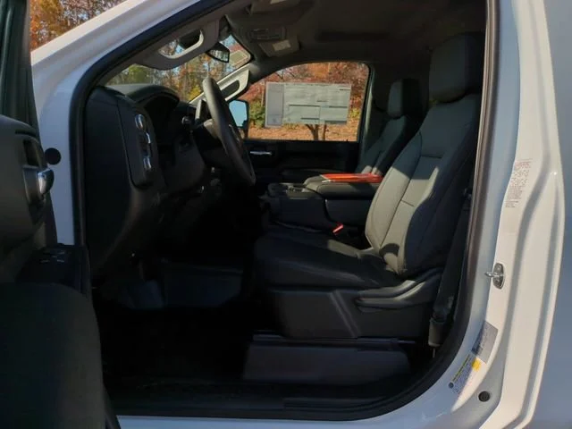 New 2024 Summit White GMC Pro image 19